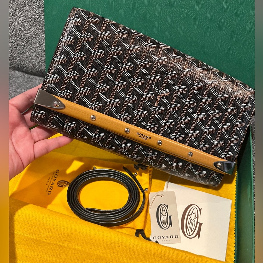 ❌SOLD❌ Authentic GOYARD MONTE CARLO clutch PM